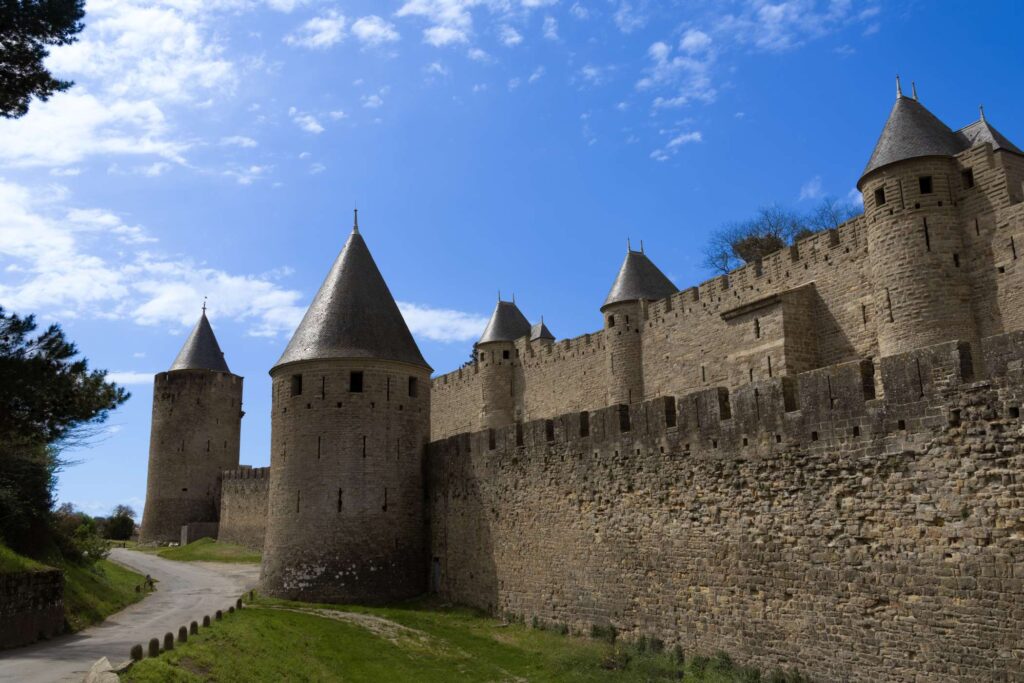 Photo des remparts de la cité médiévale de Carcassonne